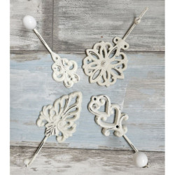 Béžový antik nástěnný háček s ornamentem - 8*1*16,5 cm