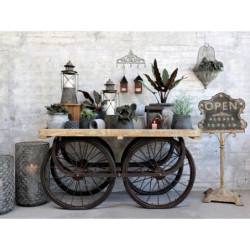 Šedý antik nástěnný věšák s 5-ti háčky a ornamentem - 32*4*21cm
