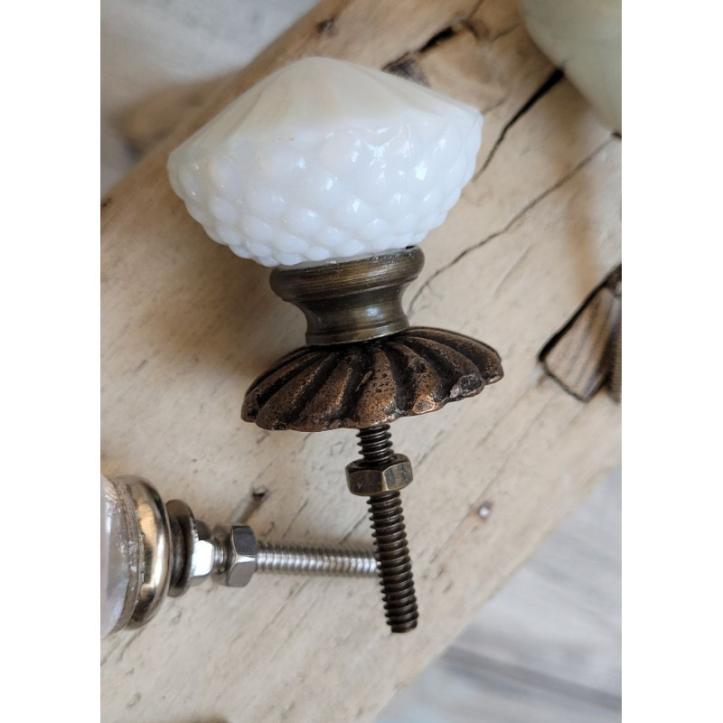 Bílá skleněná úchytka Ria - Ø 3,5 cm