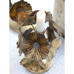 Bronzový antik kovový svícen zdobený květy Flower - Ø 18*24cm