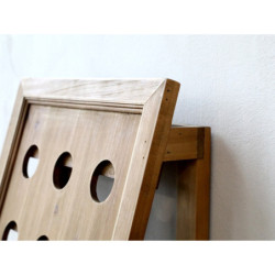 Hnědá antik dřevěná nástěnná polička na víno Winé - 38*22*55cm