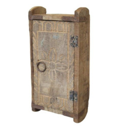 Retro nástěnná dřěvěná skříňka s dvířky Grimaud Brick - 15*9*32 cm