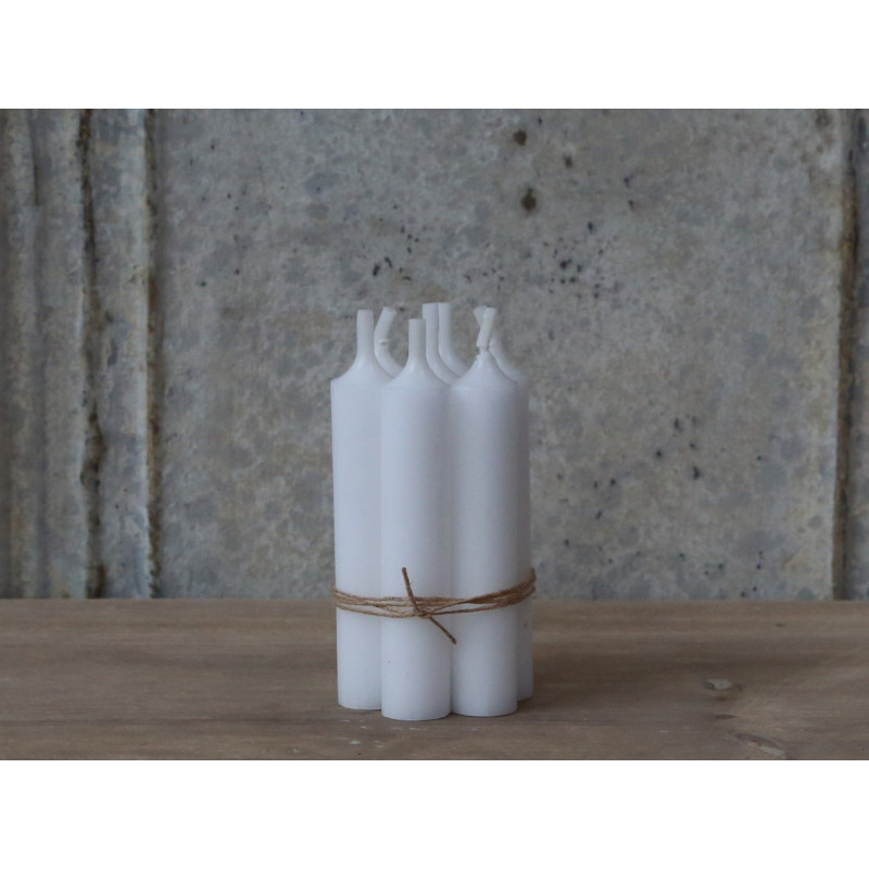 Bílá úzká krátká svíčka Short dinner white - Ø 2 *11cm / 4.5h