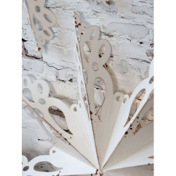 Bílá antik kovová nástěnná dekorace sněhová vločka Snowflake - 63*6 cm
