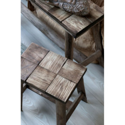Hnědá dekorační dřevěná lavice se vzorem na sedadle Tanoak - 33*24*33 cm