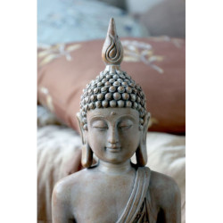 Béžová antik dekorace sedící Buddha - 30*16*41 cm